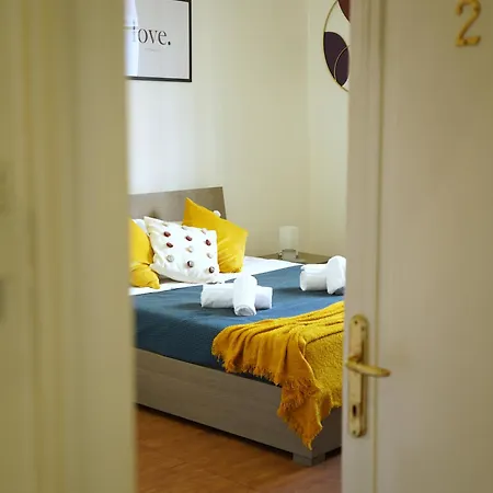 Charming In Termini Daire
