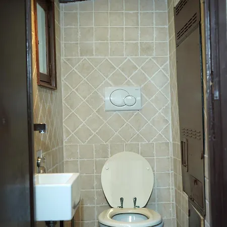 Charming In Termini Daire *