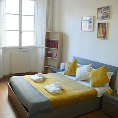 Apartment Charming In Termini Rome