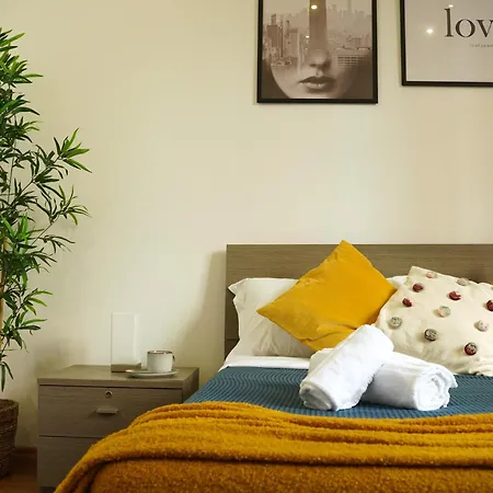 Apartament Charming In Termini