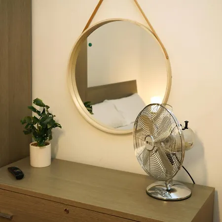 Apartament Charming In Termini