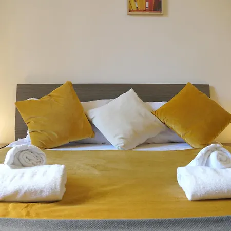 Apartament Charming In Termini Rzym